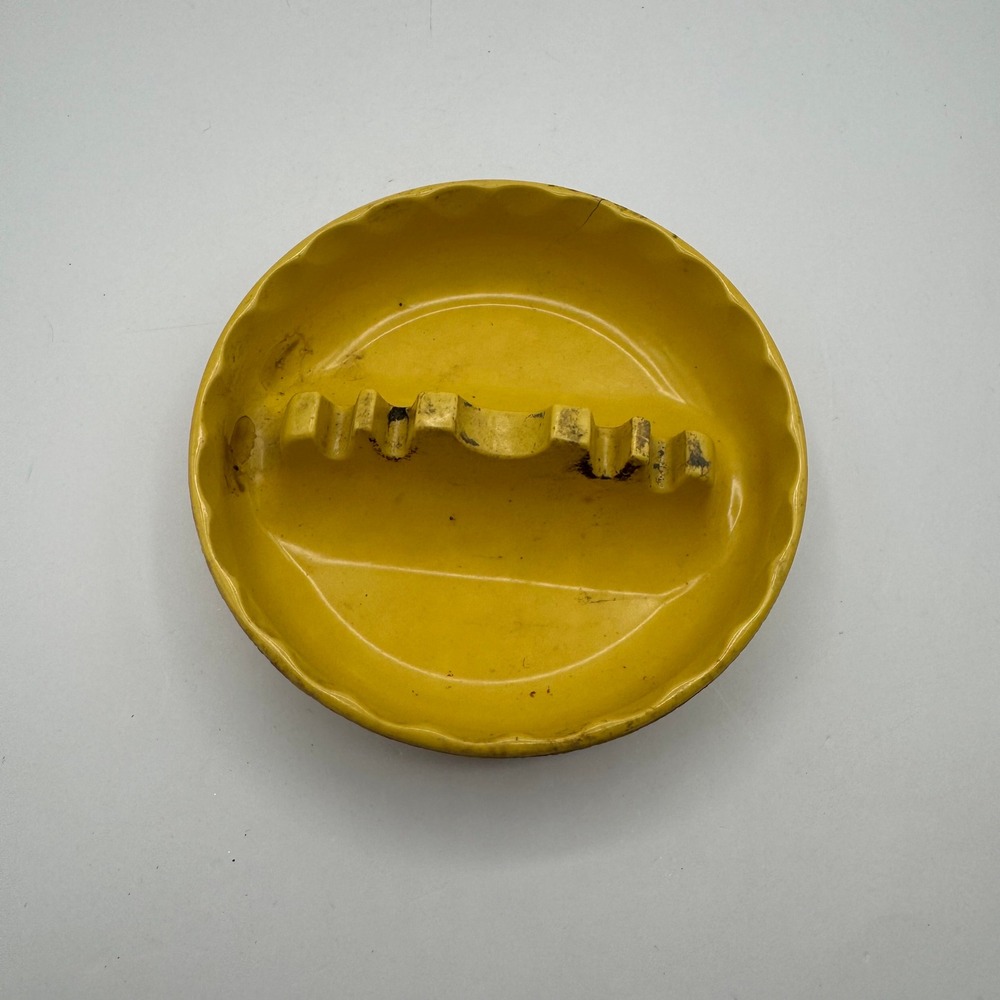 Ges-Line Ashtray Yellow Vintage Melamine Scalloped 331 Made in USA